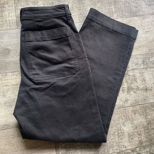 EVERLANE regular cropped straight black denim | size 4
